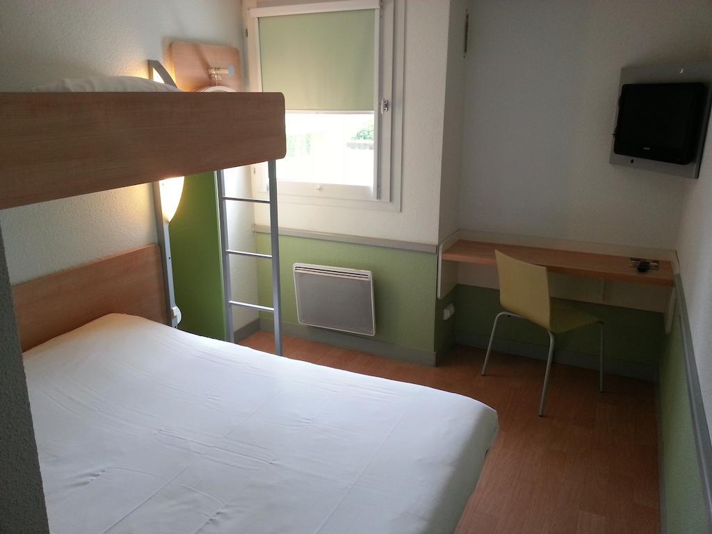Ibis Budget Шатодён Экстерьер фото