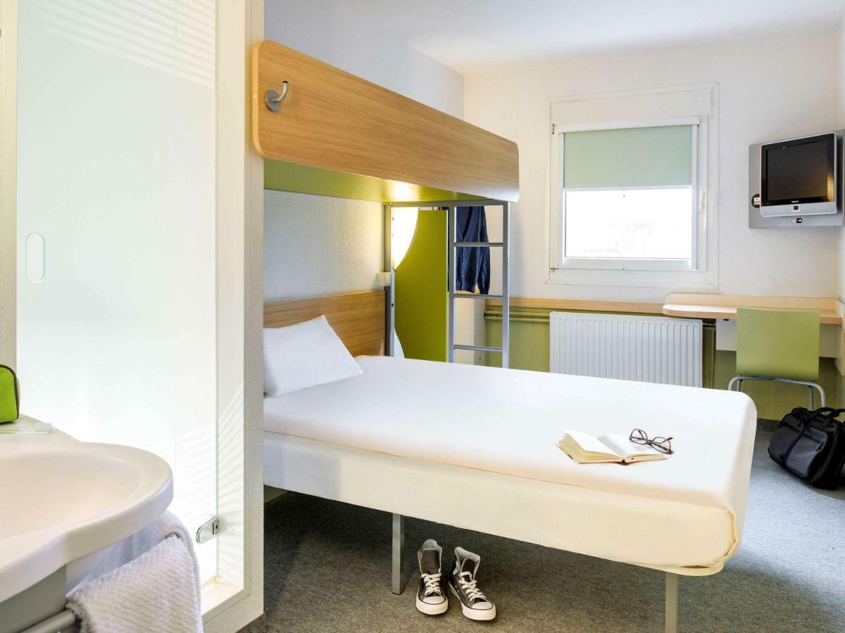 Ibis Budget Шатодён Экстерьер фото